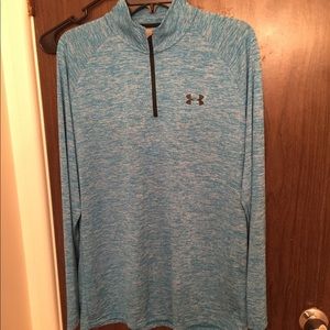 Under armor long sleeve shirt